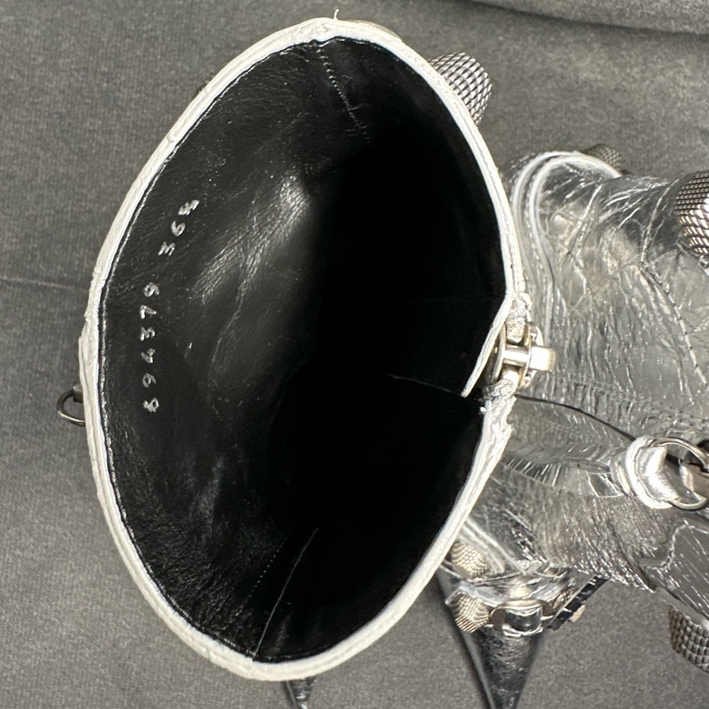 NWOB Balenciaga Le Cagole 90mm Metallic Silver Ankle Boots Size 36.5 IT 6.5 US - Picture 12 of 16